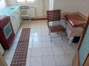 Ap 2 cam Aleea Ulmilor troita 50mp etaj 4 Centrala termopan termoizolat luminos calduros