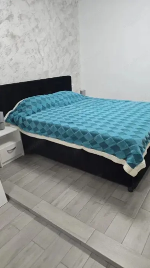 300 euro! Garsoniera, parter, bld Poitiers langa Siraj