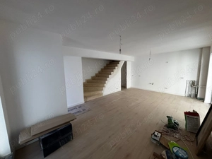 Triplex superb cu 3 apartamente individuale pe 2 nivele P+1+2E in Bucurestii Noi - imagine 4