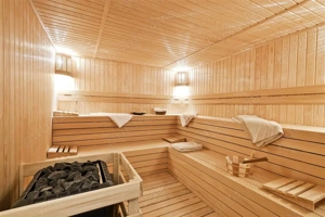 Masaj in sauna si sedinte de jacuzzi cu hidromasaj