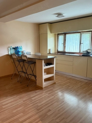 Inchiriez apartament 3 camere