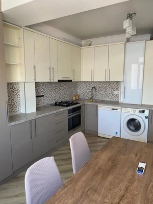 Urgent de inchiriat in zona Centrala apartament 2 camere