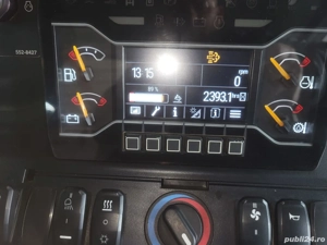 Vand 2 bucati Buldoexcavator Caterpillar 434