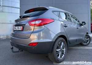 Hyundai ix35 4x4 automat , diesel carte service  - imagine 4