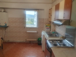 Inchiriez apartament 3 camere - imagine 6