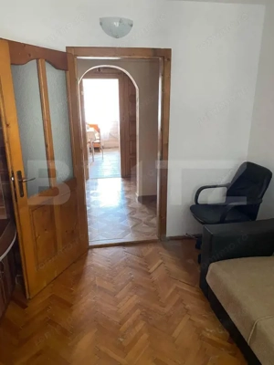Apartament cu 3 camere, 64 mp, zona Micro 16 - imagine 3