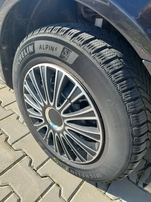 Skoda Octavia  - imagine 10 Skoda Octavia  - imagine 10