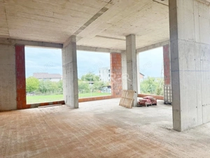Spatiu comercial 403mp de vanzare Sanmartin Bihor