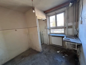 Resita, 3 Cam,cf.1 Semidec.et.1,Central - imagine 11