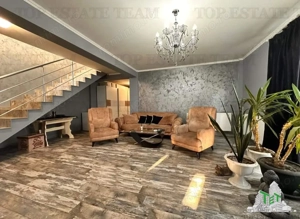 Vila moderna + casa renovata cu 2 apartamente si teren generos  -  Palazu Mare , Constanta - imagine 2