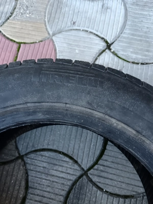 Vand anvelope allseason ca noi marca Pirelli