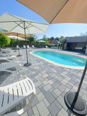 360 IMOBILIARE pune în vânzare o vilă superbă în Giarmata - imagine 7