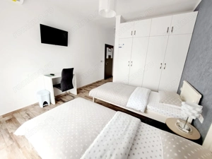 360 IMOBILIARE pune în vânzare o vilă superbă în Giarmata - imagine 18