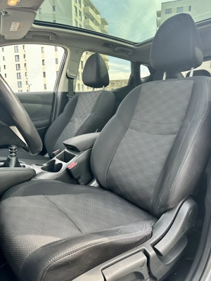 Nissan Qashqai   camera 360   navigatie   geam panoramic   garantie   rate - imagine 6