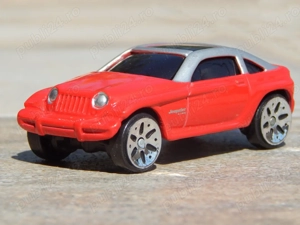 Macheta Jeep Jeepster 4.7 H O Maisto 2009 scara 1:64