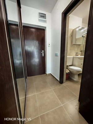 Garsoniera renovata 30 mp Sector 4 Pasajul Europa Unita - imagine 5