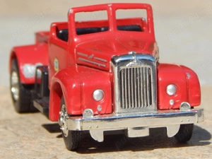 Macheta masina pompieri Mack B Pumper Corgi sc 1:50 uzat - imagine 3