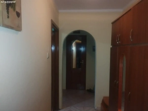 Proprietar ofer spre închiriere ap 2 camere decomandate zona Narcisa et 2 mobilat  și utilat complet - imagine 8 Proprietar ofer spre închiriere ap 2 camere decomandate zona Narcisa et 2 mobilat  și utilat complet - imagine 8