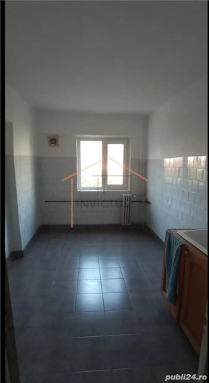 Apartament 3 camere - imagine 6