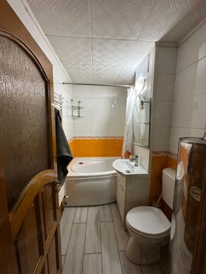 Apartament de vanzare 3 camere si 2 bai - imagine 5