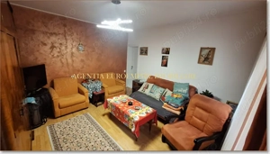 Garsoniera de inchiriat la curte zona Capitol - imagine 10