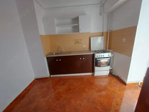 Inchiriere garsoniera confort 1, zona Calea Bucuresti - Targoviste - imagine 3 Inchiriere garsoniera confort 1, zona Calea Bucuresti - Targoviste - imagine 3