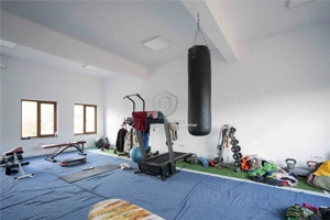 Baza de tenis si constructie moderna - imagine 10