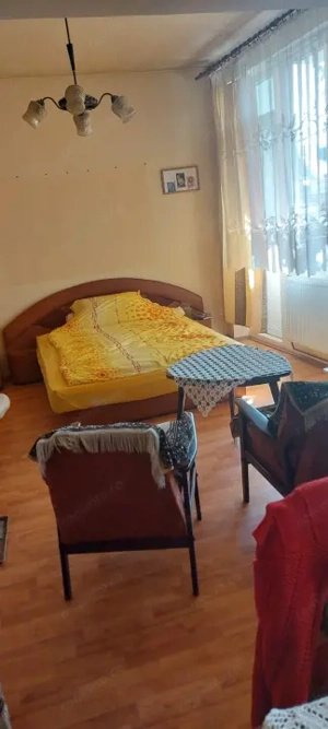 Casa unifamiliala de vanzare zona linistita Sighet - imagine 3 Casa unifamiliala de vanzare zona linistita Sighet - imagine 3