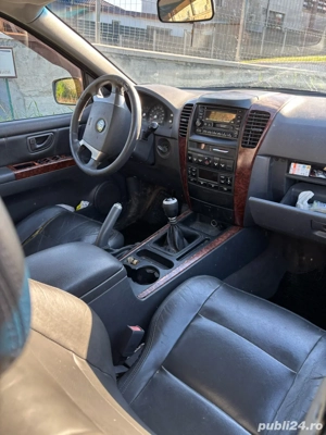 Vând kia sorento 2003  în stare foarte bună de funcționare - imagine 4