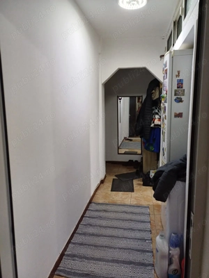 Vand apartament cu 2camere etaj 3 sau schimb cu apartament cu 3 4 camere