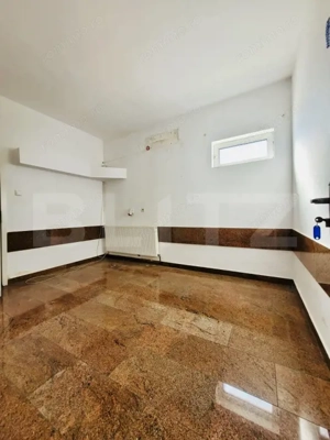 Clădire cu potențial investițional – fostă pensiune în zona Aradului - imagine 6