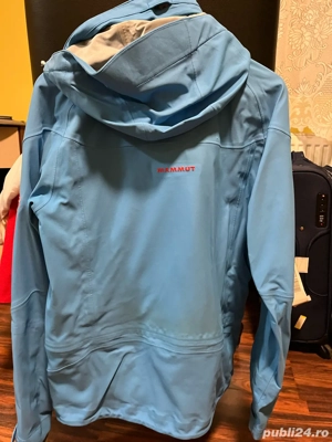 geaca outdoor mammut