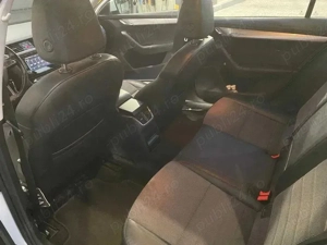 Vând Skoda Octavia Combi 1.6 TDI  - imagine 4