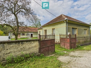 Casă cu teren generos Vărădia de Mureș - Stejar - imagine 2