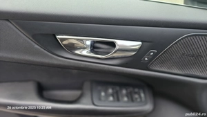 Volvo v60 D3 Momentum  - imagine 8