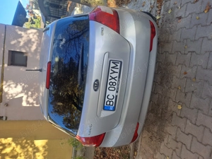 Vand auto Kia ceed an fabricație 2011, motor 1, 6, motorina, ITP, asigurare, la zi..
