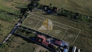  Terenuri de vânzare – investiție sigură într-o zonă în dezvoltare - imagine 4