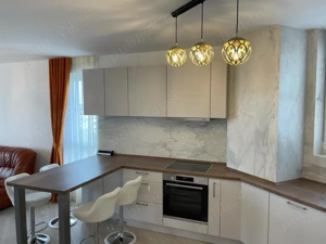 Apartament 3 camere - Soarelui - Loc de parcare - imagine 2