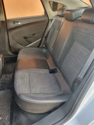 Vând Opel Astra J 2016 1.6 benzina+gaz - imagine 2 Vând Opel Astra J 2016 1.6 benzina+gaz - imagine 2