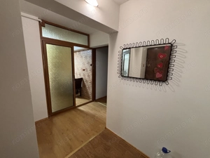 Apartament 3 camere – Bulevardul Dunarea, stradal, etaj 3, decomandat