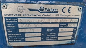 Vând finisor de beton WIRTGEN SP250