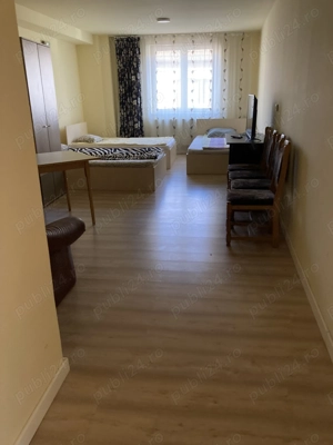 Vand apartament cu 4 camere zona centrala - imagine 10