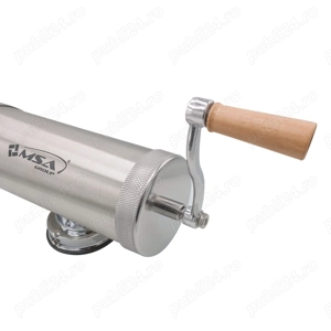 Aparat pentru umplut carnati