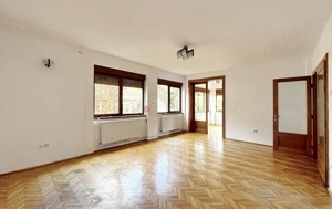 Zona Ultracentrala | Destinatie Comeriala sau Rezidentiala - imagine 9