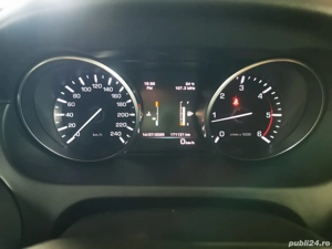 Land Rover Discovery Sport - imagine 4 Land Rover Discovery Sport - imagine 4