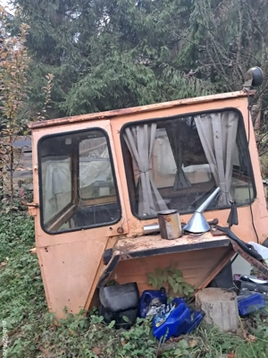 Vând cabină U650 - imagine 2 Vând cabină U650 - imagine 2