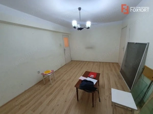 Apartament de vanzare cu 3 camere, etaj 6, zona Ultracentrala - imagine 2