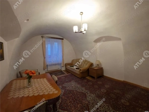 Casa individuala cu 3 camere si 200mp teren in centru istoric Sibiu - imagine 14
