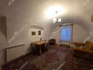 Casa individuala cu 3 camere si 200mp teren in centru istoric Sibiu - imagine 15