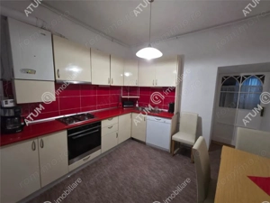 Casa individuala cu 3 camere si 200mp teren in centru istoric Sibiu - imagine 16